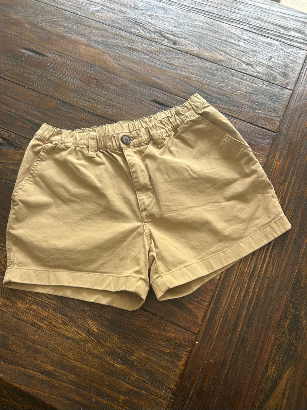 chubbies Women's Khaki Elastic-Waist Chino Shorts